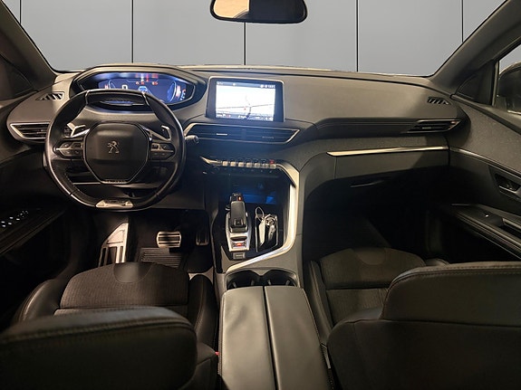 Peugeot 5008 16 of 28