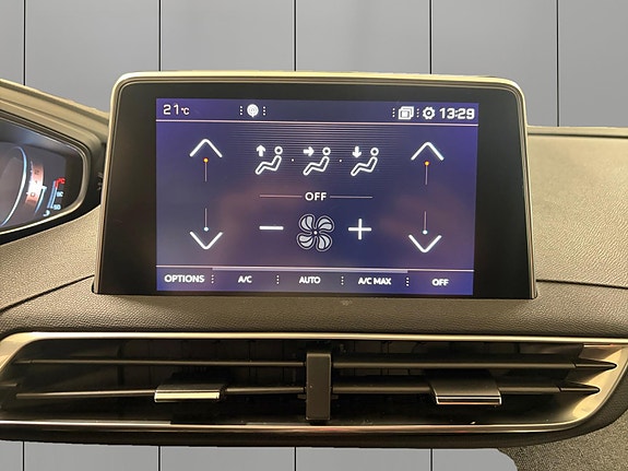 Peugeot 5008 18 of 28