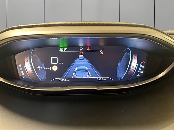 Peugeot 5008 17 of 28