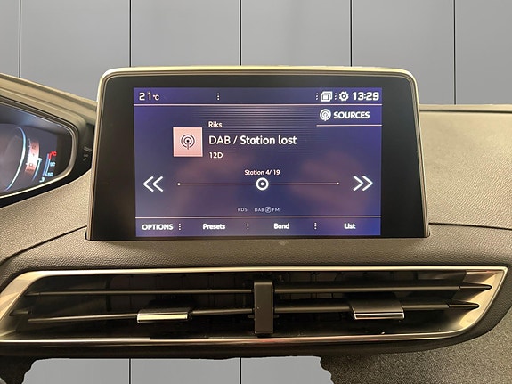 Peugeot 5008 19 of 28