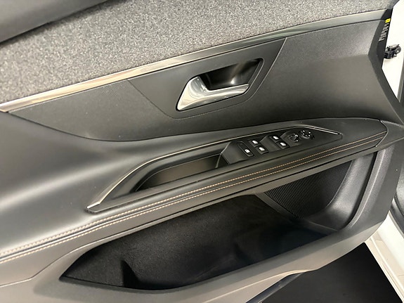 Peugeot 5008 12 of 28
