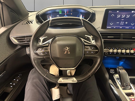 Peugeot 5008 14 of 28
