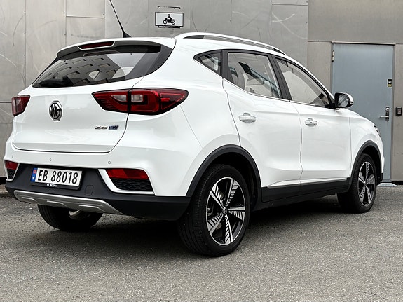MG ZS EV 11 of 30