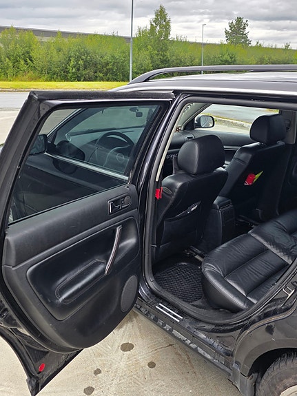 Volkswagen Passat 11 of 19