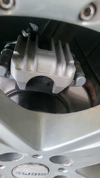 Volkswagen Passat 7 of 19