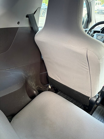 Toyota IQ 15 of 30