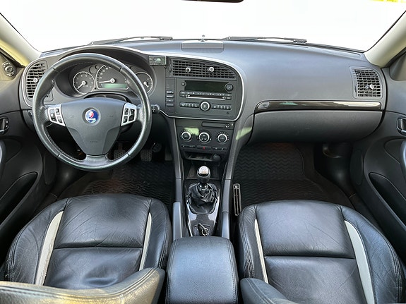 Saab 9-3 13 of 27