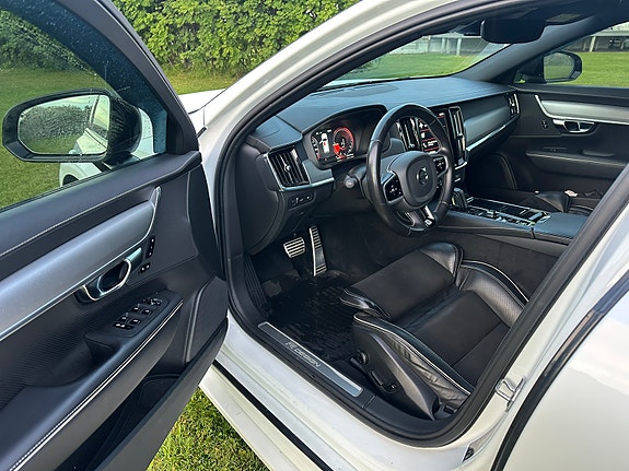 Volvo V90 10 of 18
