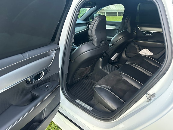 Volvo V90 11 of 18