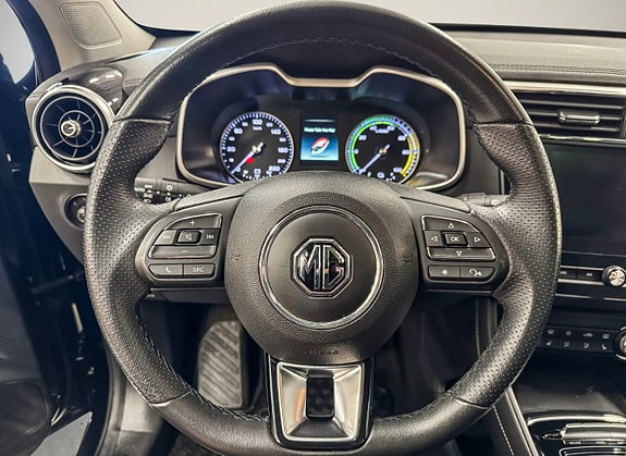 MG ZS EV 14 of 30