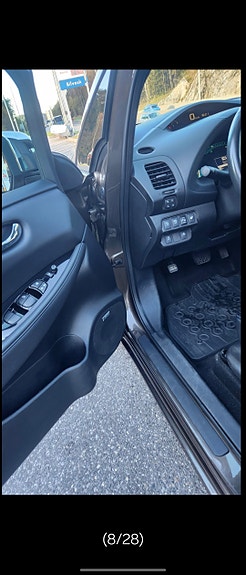 Nissan Leaf 5 of 20
