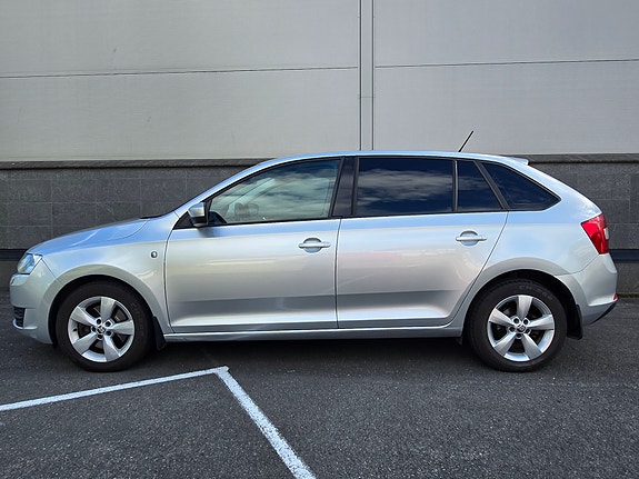 Skoda Rapid Spaceback 5 of 27
