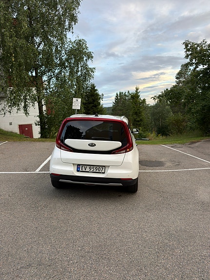 Kia e-Soul 6 of 11