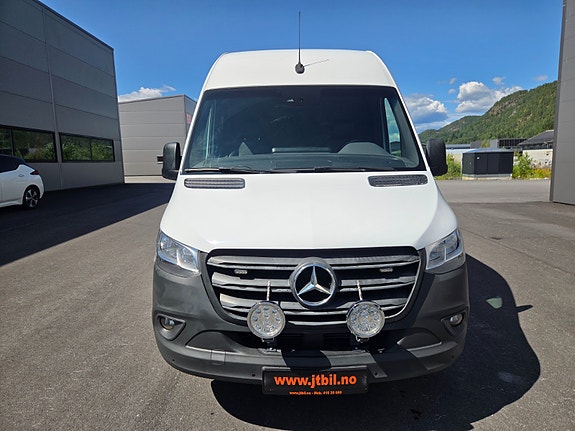 Mercedes-Benz Sprinter 516 7 of 24