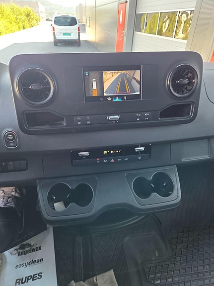 Mercedes-Benz Sprinter 516 20 of 24
