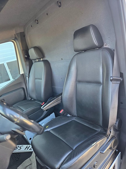 Mercedes-Benz Sprinter 516 22 of 24