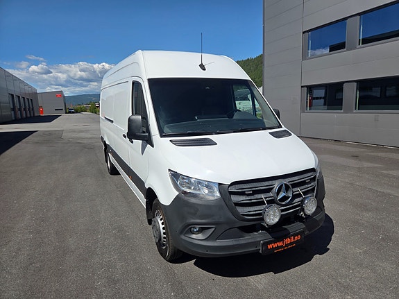 Mercedes-Benz Sprinter 516 5 of 24