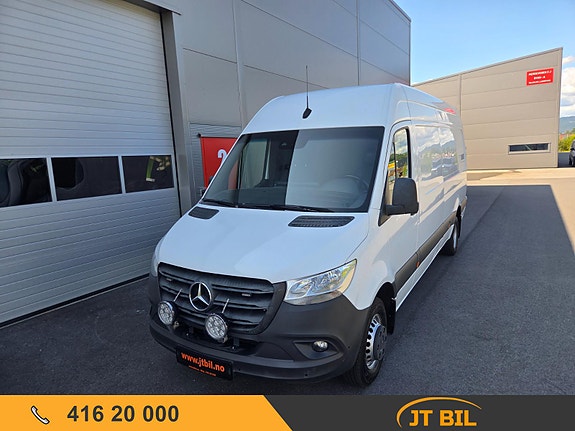 Mercedes-Benz Sprinter 516 2 of 24