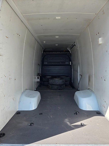 Mercedes-Benz Sprinter 516 12 of 24