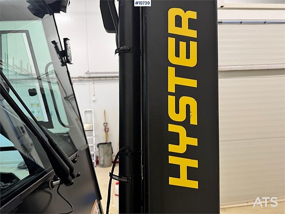 Hyster J4.0XN Forklift 18 of 30
