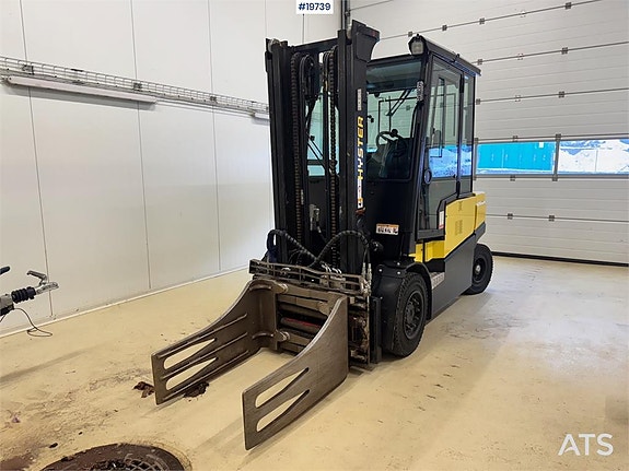 Hyster J4.0XN Forklift 8 of 30