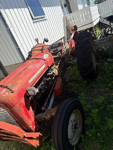 Massey Ferguson 35 2 of 6