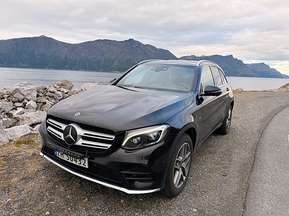 Mercedes-Benz GLC350 e 5 of 11