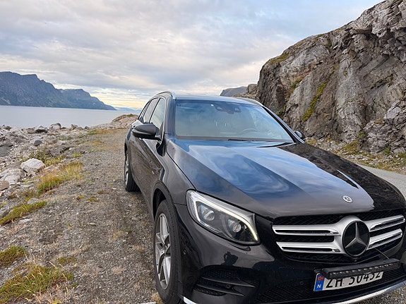 Mercedes-Benz GLC350 e 6 of 11