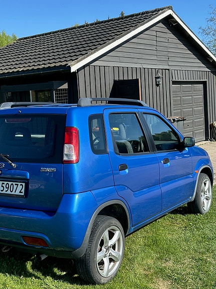 Suzuki Ignis 2 of 8