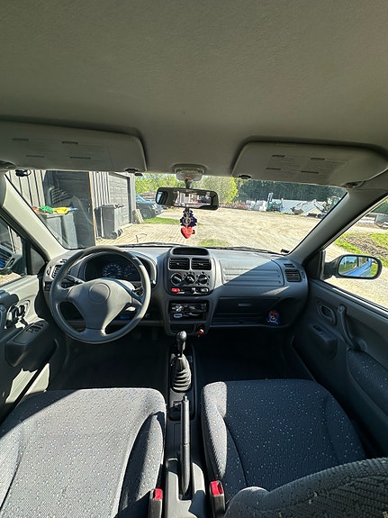 Suzuki Ignis 7 of 8