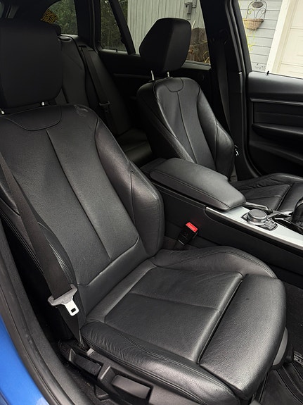 BMW 320d 19 of 19