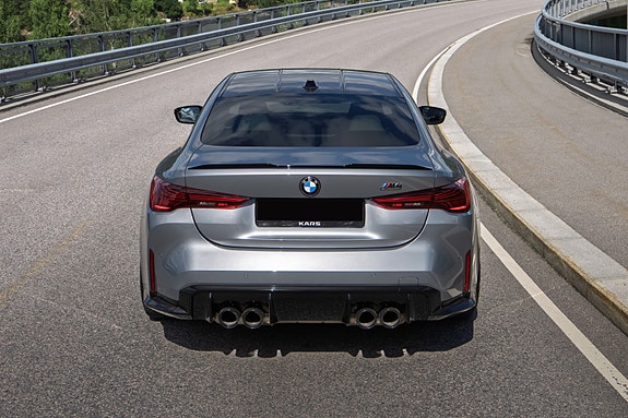 BMW M4 2 of 30