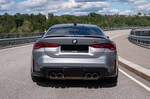BMW M4 10 of 30