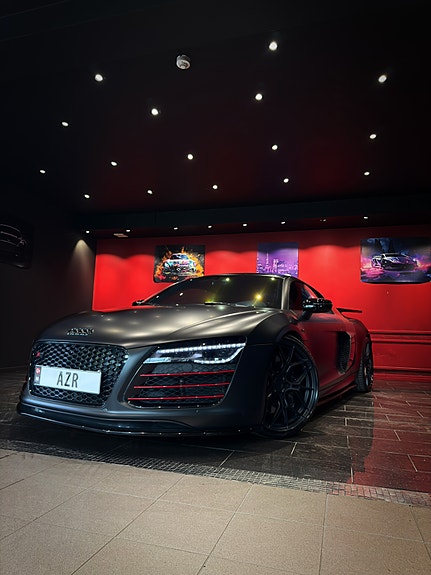 Audi R8 2 of 30