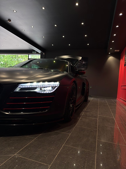 Audi R8 5 of 30