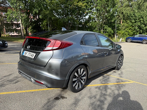 Honda Civic 4 of 17