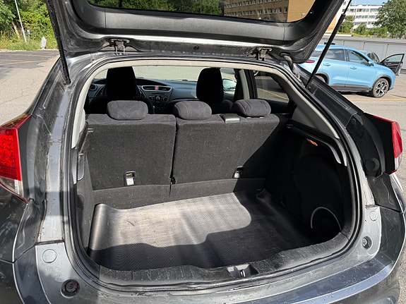 Honda Civic 13 of 17