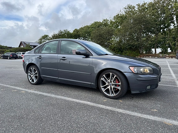 Volvo S40 6 of 29
