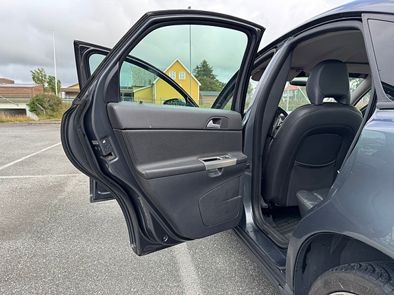 Volvo S40 15 of 29