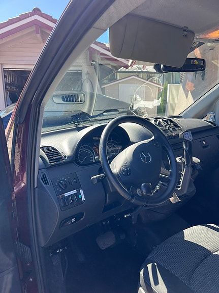 Mercedes-Benz Vito 113 18 of 30