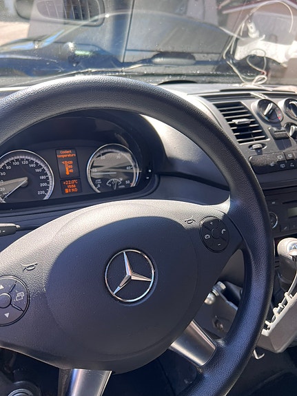 Mercedes-Benz Vito 113 16 of 30