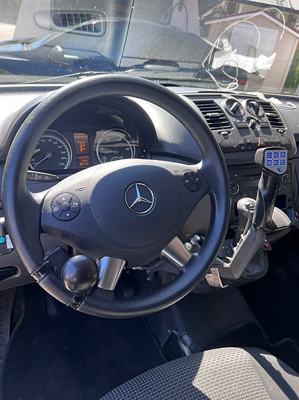 Mercedes-Benz Vito 113 17 of 30