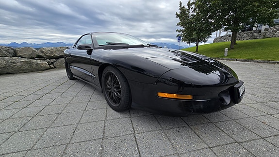 Pontiac Trans Am 3 of 26