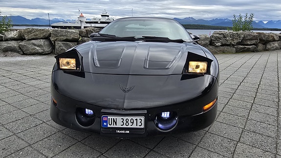 Pontiac Trans Am 8 of 26