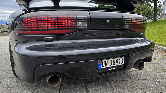 Pontiac Trans Am 12 of 26