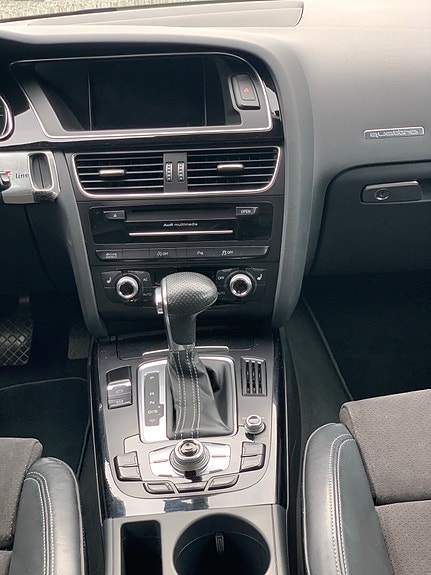 Audi A5 8 of 14
