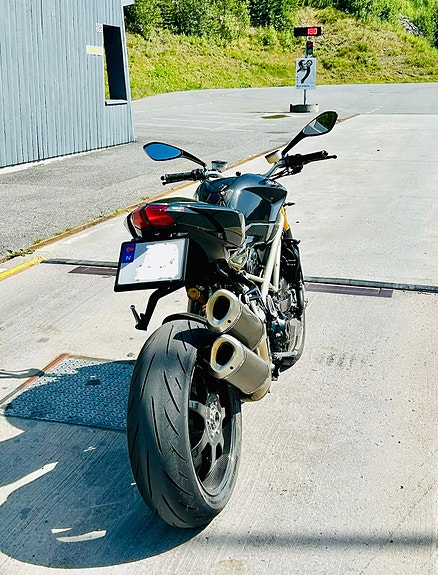 Ducati Streetfighter S 1098 Termignoni, Øhlins, Marchesini, Carbon 14 of 23