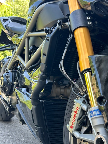 Ducati Streetfighter S 1098 Termignoni, Øhlins, Marchesini, Carbon 6 of 23