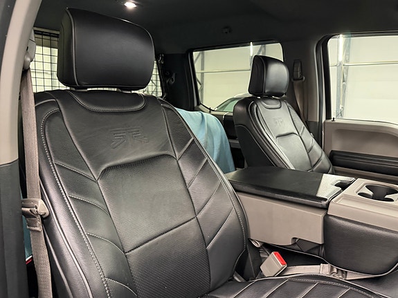 Ford F-150 24 of 29