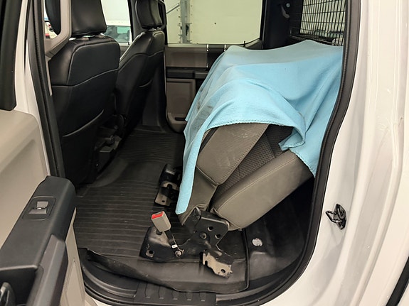 Ford F-150 26 of 29